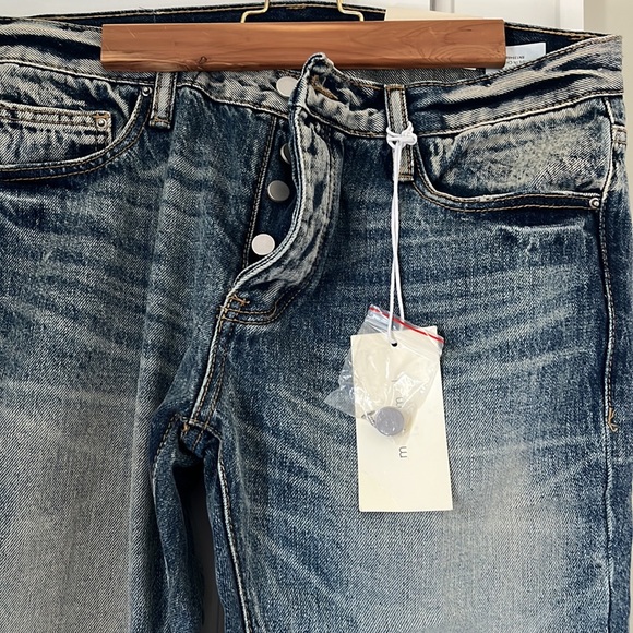 MNML Jeans - Picture 2 of 9